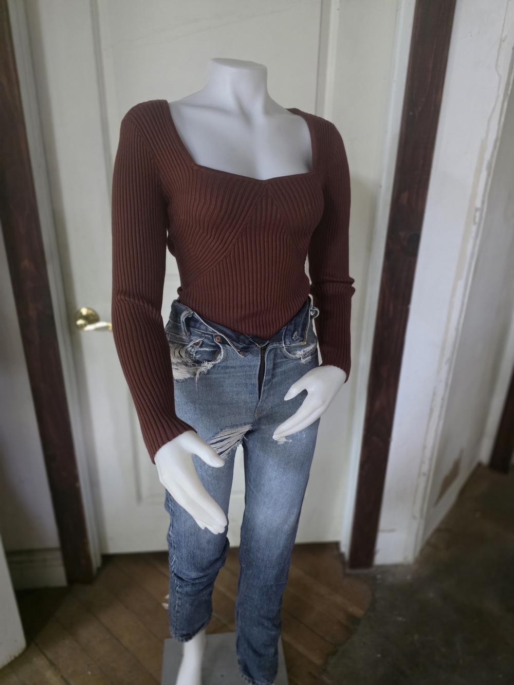 Ribbed Square-Neck Long Sleeve Top - Brown